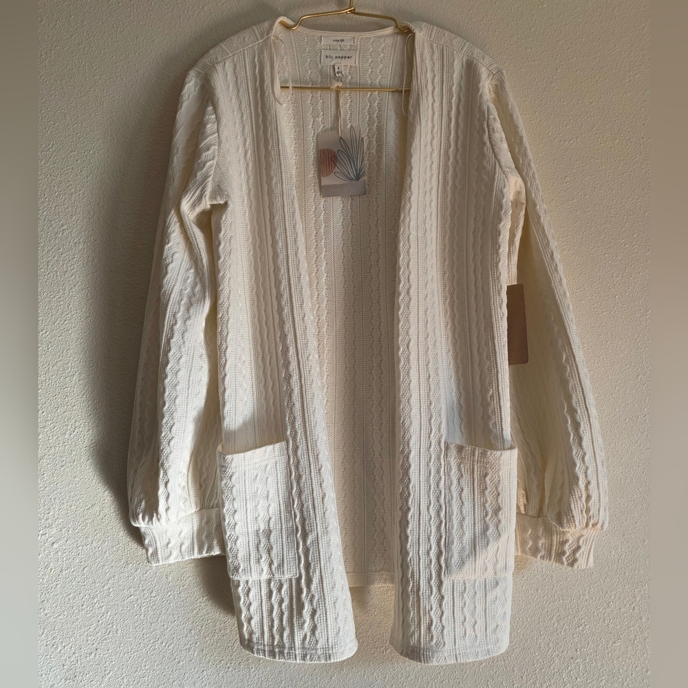 Blu Pepper Cream Textured Cardigan